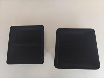 Tesla Model Y 2024 center console trays beschikbaar voor biedingen