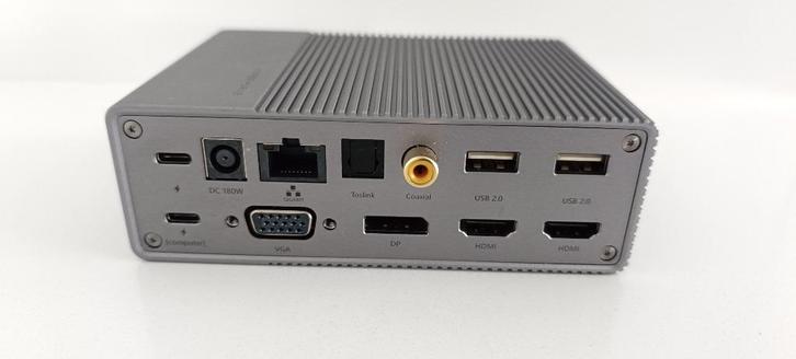 HyperDrive GEN2 18-Port USB-C Docking (nieuwstaat), Computers en Software, Dockingstations, Zo goed als nieuw, USB-hub, Ophalen of Verzenden