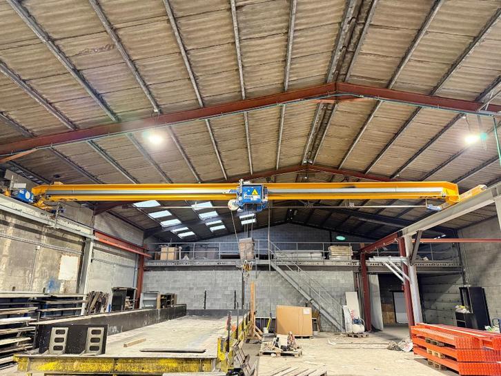 Rolbrug Abus 12.200 mm / 5 ton / bwjr 2014. Izgst, Doe-het-zelf en Bouw, Lieren en Takels, Gebruikt, Elektrisch, Ophalen