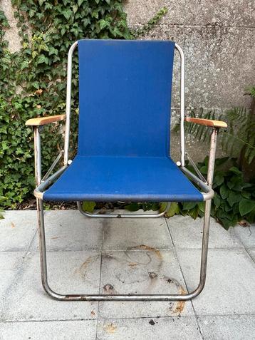 Vintage plooistoel strandstoel tuinstoel kampeerstoel beschikbaar voor biedingen