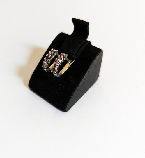 Zilveren oorbellen met gefacetteerde lavendelkleurige steent, Handtassen en Accessoires, Oorbellen, Nieuw, Hangers, Zilver, Zilver