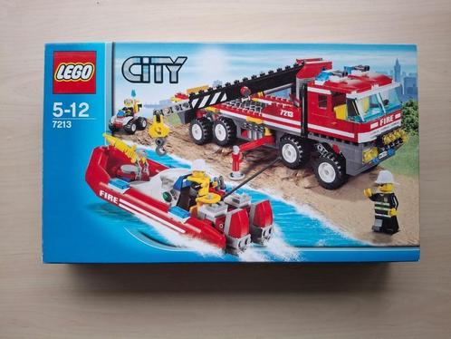 Lego City 7213 Brandweerwagen en Brandweerboot, Kinderen en Baby's, Speelgoed | Duplo en Lego, Zo goed als nieuw, Lego, Complete set