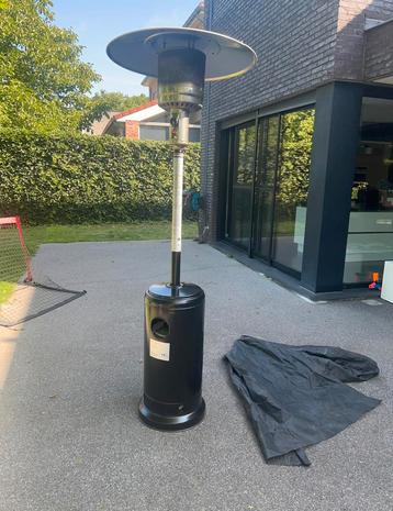 terrasverwarmer gas + hoes beschikbaar voor biedingen