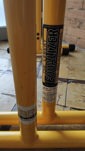 De ideale full body training voor thuis -  Lebert Dip Bars beschikbaar voor biedingen