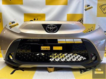 Toyota Aygo X Voorbumper origineel Compleet Nieuw! PDC beschikbaar voor biedingen