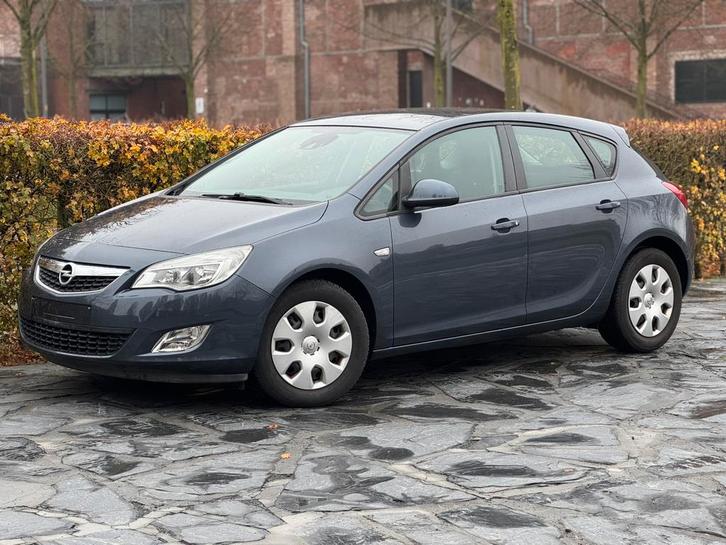 Opel Astra 1.7cdti/Navi/Airco/Gekeurd vvk, Auto's, Opel, Bedrijf, Te koop, Astra, Navigatiesysteem, Diesel, Euro 5, Berline, 5 deurs