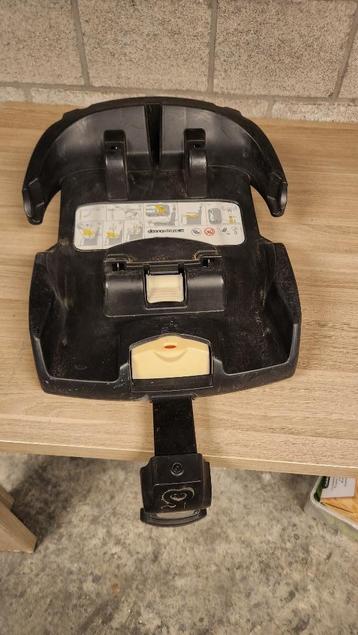 Doona+ ISOFIX basis beschikbaar voor biedingen