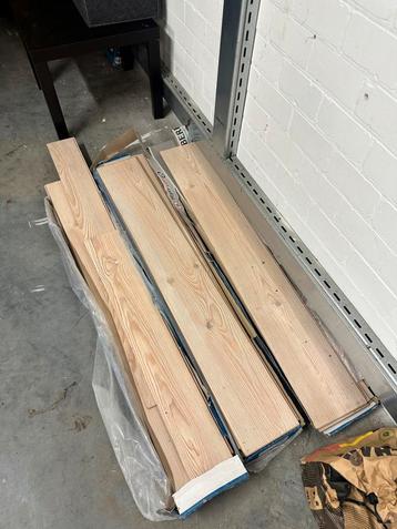 Laminaat Witte dennenhout +-5m2 beschikbaar voor biedingen