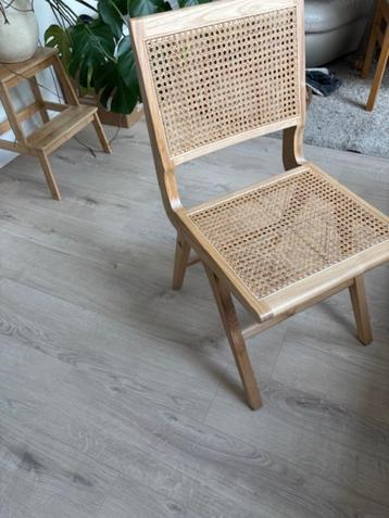 Retro eetkamerstoel in Eik/Riet - Ruben (Furnified), Huis en Inrichting, Stoelen, Ophalen, Riet of Rotan, Bruin, Zo goed als nieuw