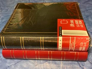 2 fotoalbums (elk voor 500 standaardfoto’s) beschikbaar voor biedingen