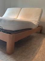 Elsach bed 200x220cm met beweegbare lattenbodem, Huis en Inrichting, Ophalen, Tweepersoons, Overige maten, Hout