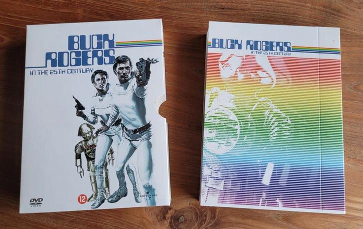 Buck Rogers dvd sets seizoen 1 en 2 compleet., Verzamelen, Speelkaarten, Jokers en Kwartetten, Zo goed als nieuw, Ophalen of Verzenden
