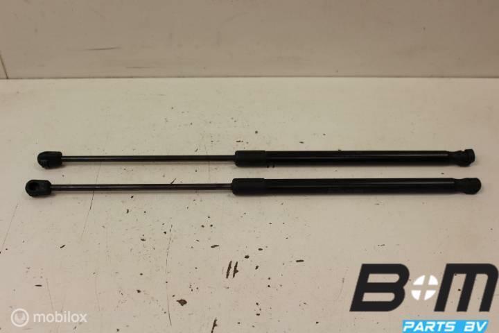 Set gasdrukveren achterklep Volkswagen Polo 6R 5 deurs, Auto-onderdelen, Interieur en Bekleding, Gebruikt