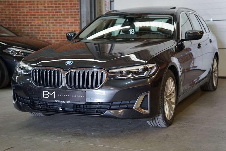 BMW 530 e Automaat Hybride 2021 Luxury Line Facelift, Auto's, BMW, Bedrijf, Te koop, 5 Reeks, 360° camera, ABS, Airbags, Airconditioning
