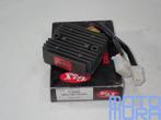 Nieuwe spanningsregelaar Honda VF 1000 1100 400 700 750 VT25, Ophalen of Verzenden, Nieuw