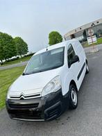 Citroën berlingo à vendre, Autos, Camionnettes & Utilitaires, 1374 kg, Achat, Noir, Diesel