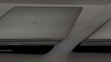 3 macbooks (13,3" i5) voor onderdelen/herstelling beschikbaar voor biedingen