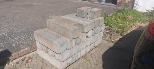 Stapelblokken tricolore 15 x 15 x 60 cm getrommeld betton, Tuin en Terras, Overige Tuin en Terras, Zo goed als nieuw, Ophalen