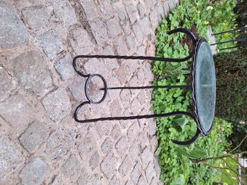 Table à plantes, Enlèvement