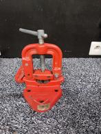 Buizenklem 2", Enlèvement