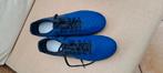 Chaussures foot ou rugby p 42 nouvelles, Chaussures