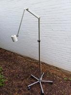 Vintage dokterslamp op statief, merk Waldmann, Huis en Inrichting, Lampen | Vloerlampen, Ophalen