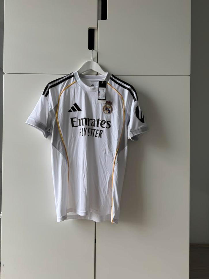 Real Madrid Adidas voetbalshirt 2025/26 – Thuis, Sport en Fitness, Voetbal, Nieuw, Shirt, Maat M, Ophalen of Verzenden