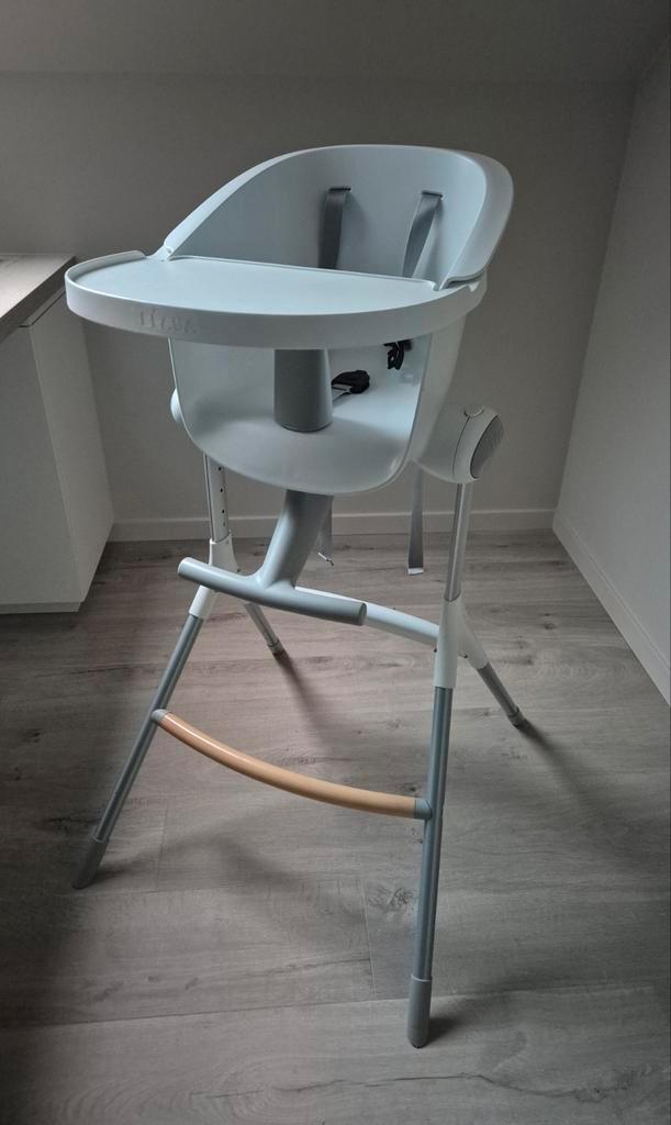 BÉABA Up & Down eetstoel grijs/wit, Kinderen en Baby's, Kinderstoelen, Gebruikt, Overige typen, Aanschuifbaar, Afneembaar eetblad