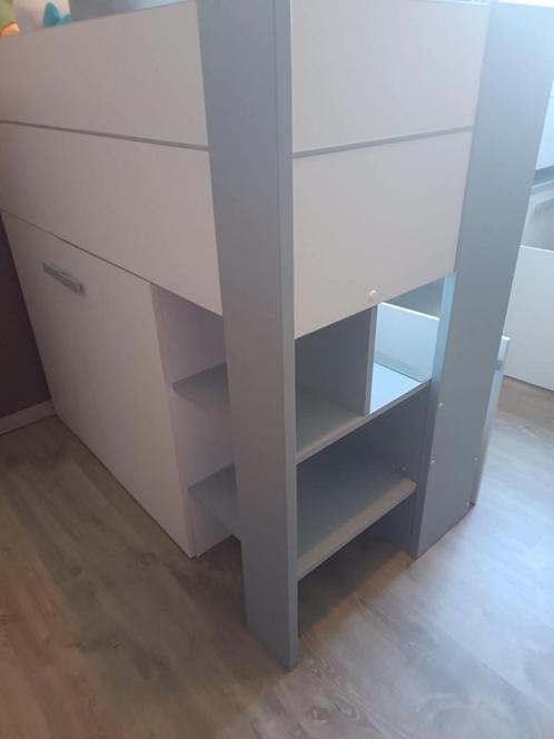 Lit en hauteur bureau enfant, Huis en Inrichting, Slaapkamer | Stapelbedden en Hoogslapers, Zo goed als nieuw, Halfhoogslaper