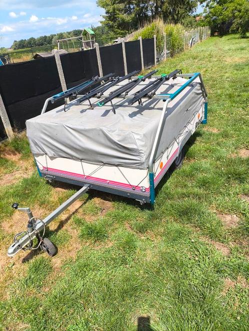 Campingcar raclet corail, met drager voor 4 fietsen., Caravans en Kamperen, Tenten, Zo goed als nieuw, Ophalen