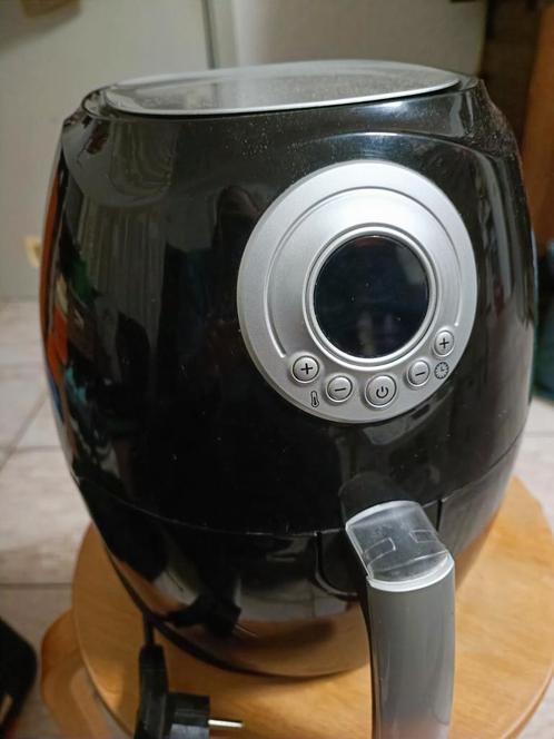 Airfryer GUIGG : fonctionne impeccable, Elektronische apparatuur, Airfryers, Zo goed als nieuw, Ophalen