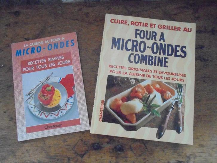 2 Livres de RECETTES " MICRO ONDES" NEUF, Boeken, Kookboeken, Nieuw, Voorgerechten en Soepen, Hoofdgerechten, Tapas, Hapjes en Dim Sum