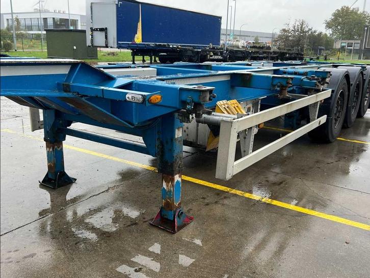 2013 Renders polyvalent containerchassis - Carrier koelmotor, Auto's, Vrachtwagens, Bedrijf, Overige merken, Overige brandstoffen