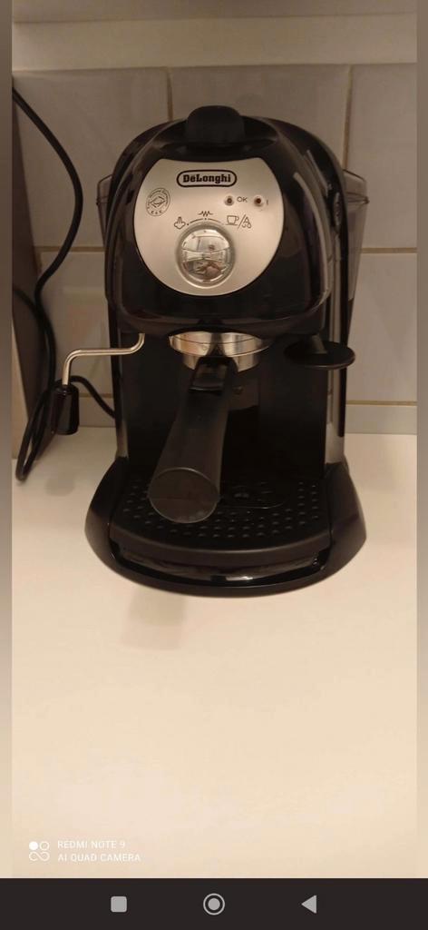 Machine espresso bar DeLonghi, Elektronische apparatuur, Koffiezetapparaten, Ophalen
