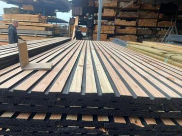 Douglas rhombus triple blank/zwart 2.1x14 x250 cm beschikbaar voor biedingen