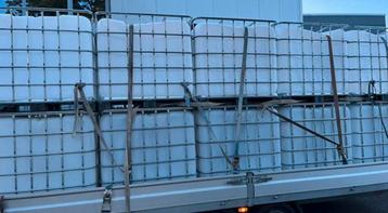 IBC, regenton, kunststof container, 1000liter ton beschikbaar voor biedingen