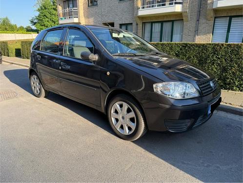 Fiat punto 2005 top staat !, Auto's, Fiat, Particulier, Punto, Benzine, Euro 4, Berline, 5 deurs, Handgeschakeld, Zwart, Zwart