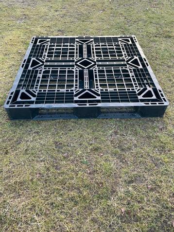 Pallet Pvc ( meerdere beschikbaar )  beschikbaar voor biedingen