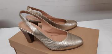 Schoenen in perfecte staat maat 36 van het merk Piure, Enlèvement ou Envoi, Comme neuf