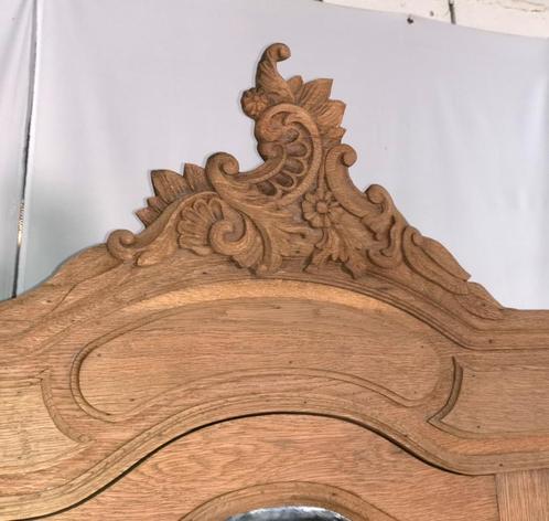 Antieke landelijke Louis XV kleerkast in geloogde eik, Antiek en Kunst, Antiek | Meubels | Kasten, Ophalen