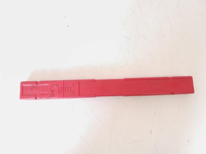 Triangle de présignalisation d'un Volkswagen Jetta, Autos : Pièces & Accessoires, Autres pièces automobiles, Volkswagen, Utilisé