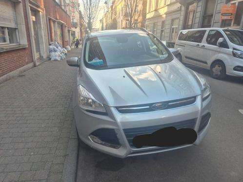 Ford kuga, Auto's, Ford, Particulier, Kuga, Benzine, Euro 6, SUV of Terreinwagen, 5 deurs, Zilver of Grijs, Zwart, Leder en Stof
