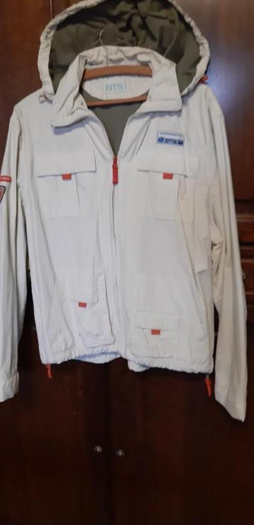 Tweemaal 3-delige set jas, broek en gilet, maat 14 en 16 beschikbaar voor biedingen