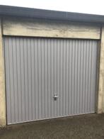 Garage fermé à louer à Tubize, Immo, Garages & Places de parking, Province du Brabant flamand