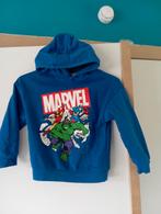 Pull Marvel bleu et veste under armour 6 ans, Kinderen en Baby's, Kinderkleding | Maat 104, Zo goed als nieuw, Ophalen, Overige typen