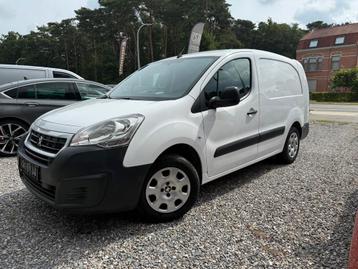 Peugeot Partner 1.6D EURO 6b '15 3zitpl. +12M GARANTIE beschikbaar voor biedingen