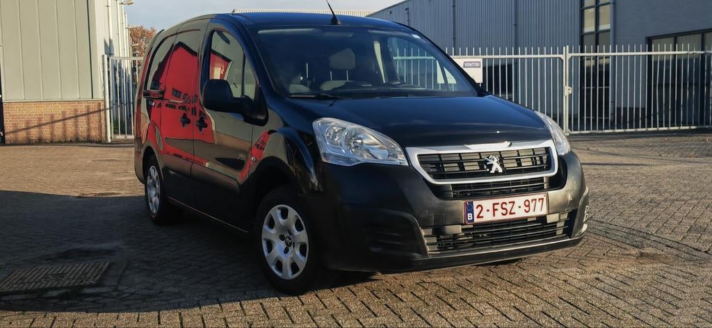 Peugeot partner 2016. Carwash op wielen. L2H1 euro 6b, Auto's, Peugeot, Particulier, Partner, LED verlichting, Diesel, Handgeschakeld