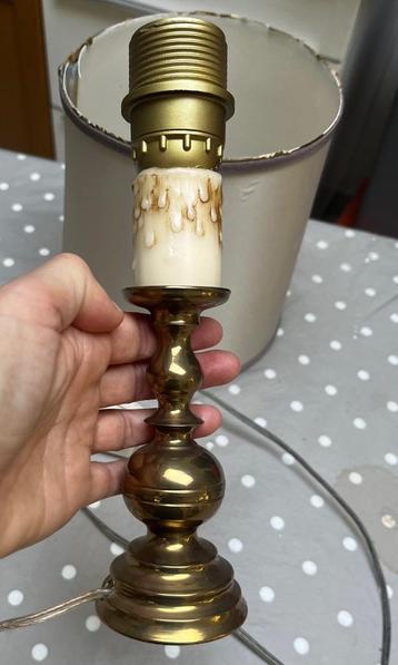 Gratis Staande lamp vintage beschikbaar voor biedingen