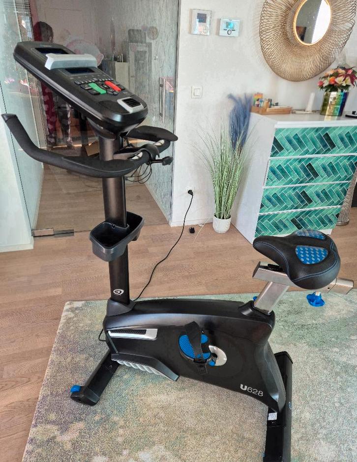 Nautilus u628 hometrainer nieuwstaat, Sport en Fitness, Fitnessapparatuur, Zo goed als nieuw, Hometrainer, Metaal, Ophalen