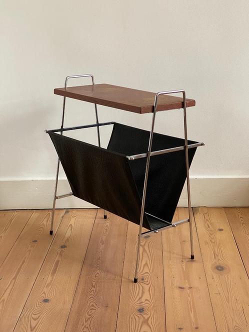 Vintage magazinerek - retro krantenbak, Huis en Inrichting, Woonaccessoires | Krantenbakken en Lectuurbakken, Gebruikt, Ophalen of Verzenden